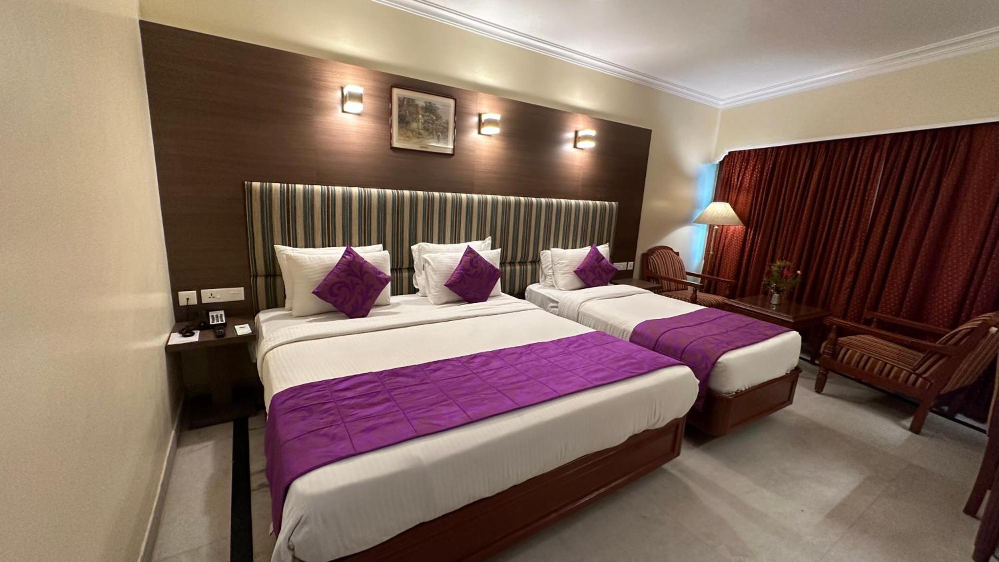 Hotel Annamalai International Pondicherry Exterior photo