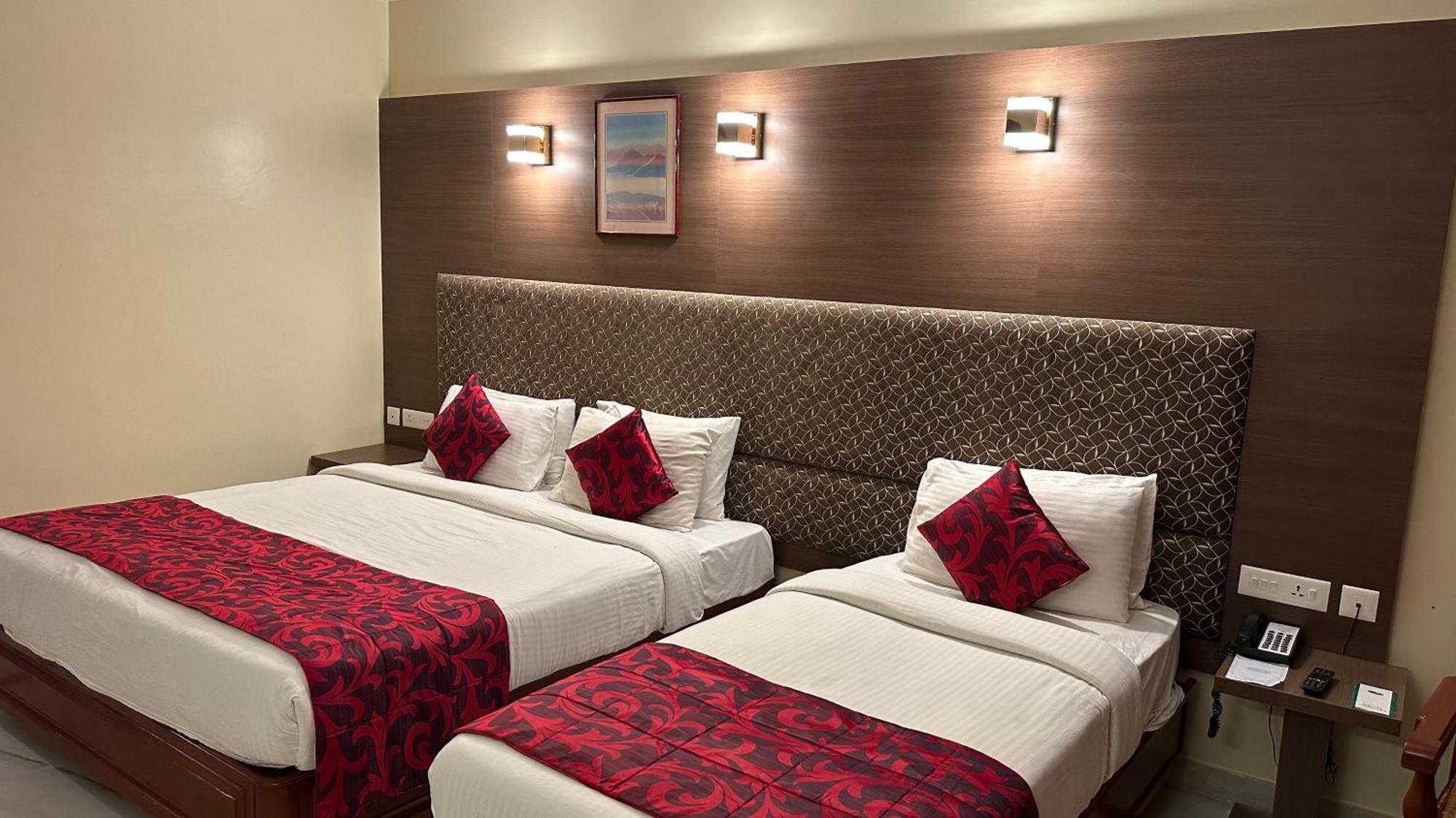 Hotel Annamalai International Pondicherry Exterior photo