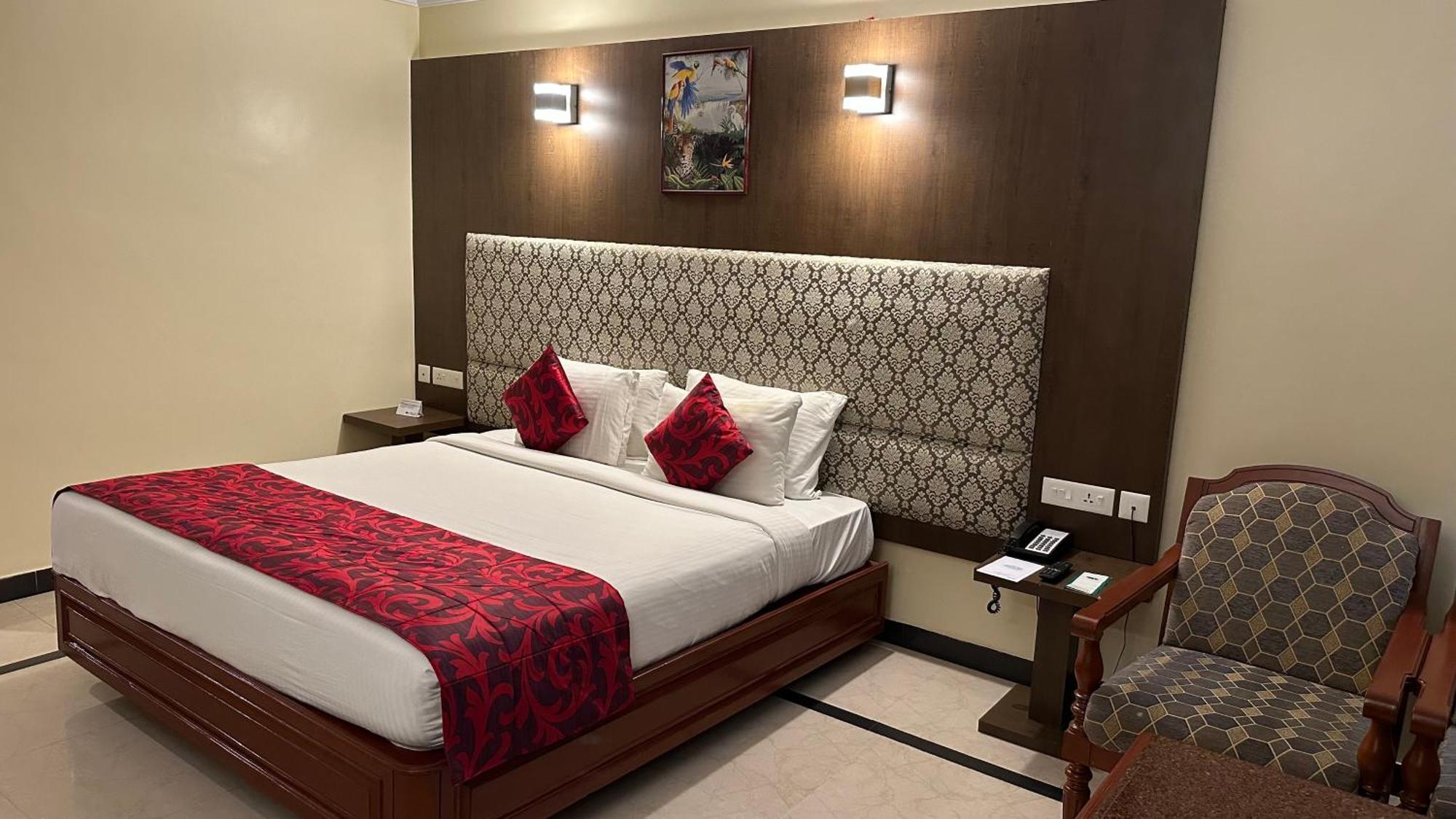 Hotel Annamalai International Pondicherry Exterior photo
