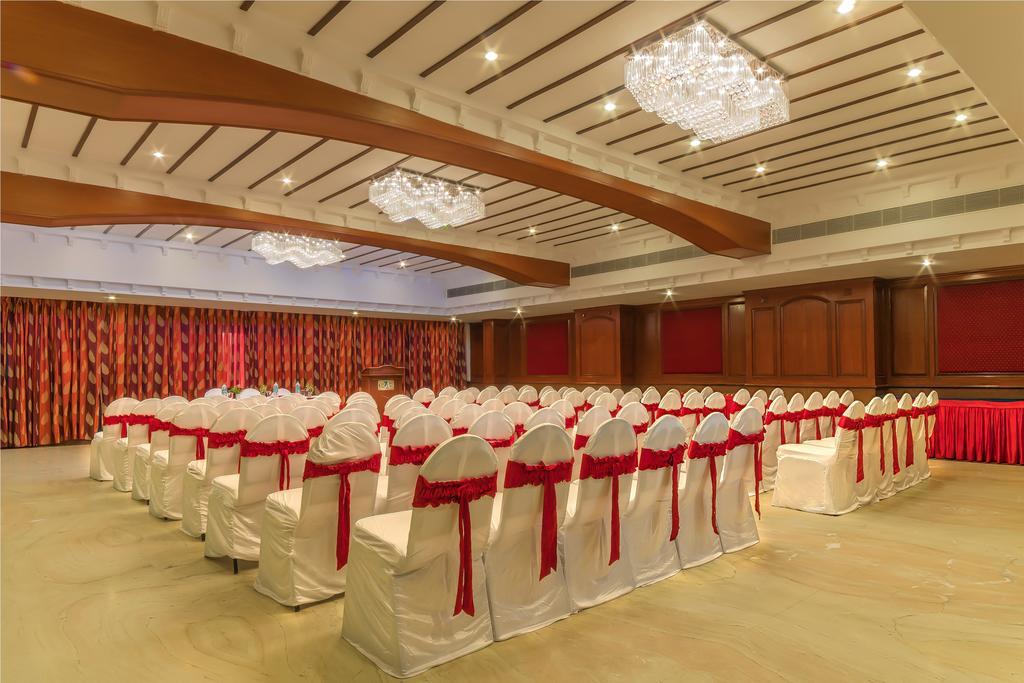 Hotel Annamalai International Pondicherry Exterior photo