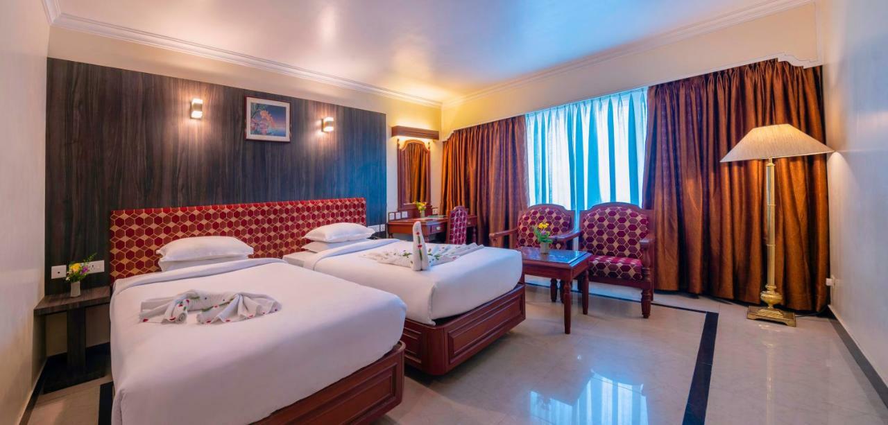 Hotel Annamalai International Pondicherry Exterior photo